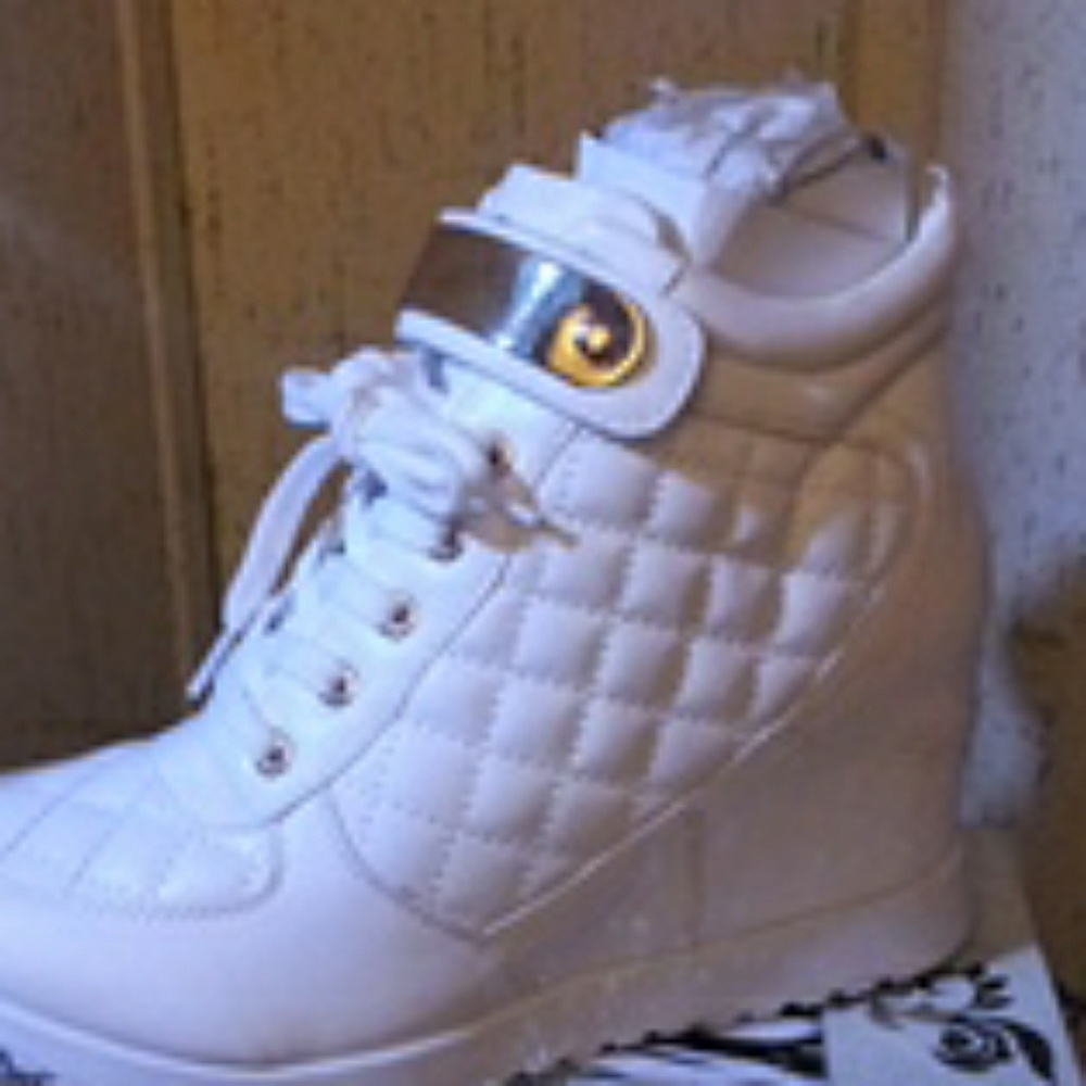 Sneaker heels - Picture 2 of 2